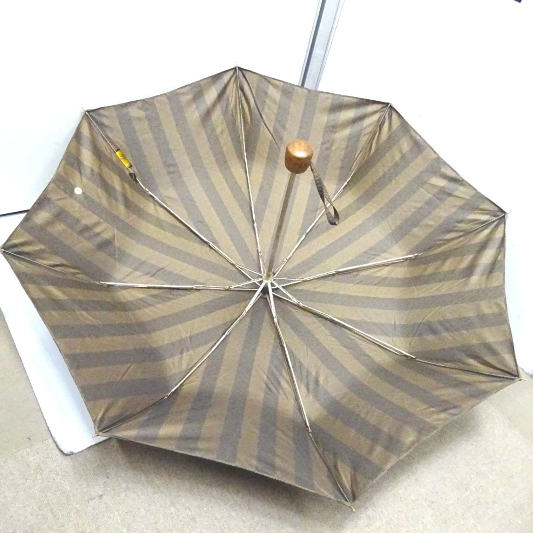 FENDI(フェンディ)のフェンディ 傘
 折り畳み ストライプ Ft602447 中古 レディースのファッション小物(傘)の商品写真