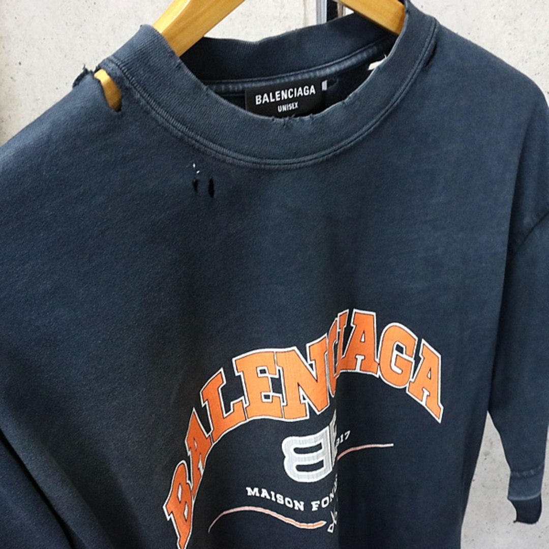 Balenciaga(バレンシアガ)のBALENCIAGA 銀座店 バレンシアガ ダメージ加工 BBロゴ プリント Tシャツ 半袖 ユニセックス size:XS 黒系 94689 メンズのトップス(Tシャツ/カットソー(半袖/袖なし))の商品写真