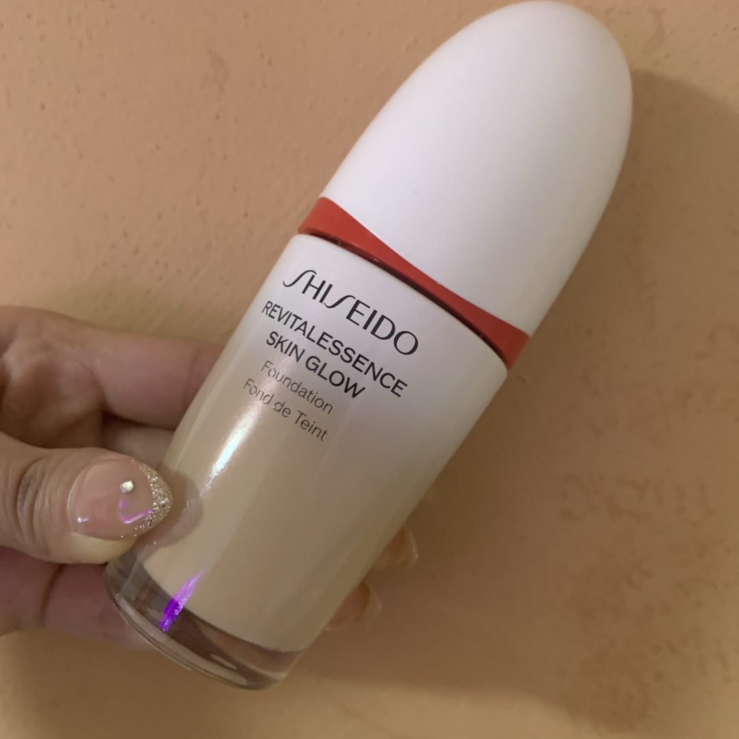 SHISEIDO (資生堂)(シセイドウ)の資生堂 エッセンス スキングロウ ファンデーション 240 Quartz コスメ/美容のベースメイク/化粧品(ファンデーション)の商品写真