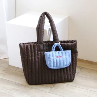 アンビリオン(UN BILLION)の【美品】カシュカシュ cache cache ビッグキルト刺繍親子トートバッグ(トートバッグ)