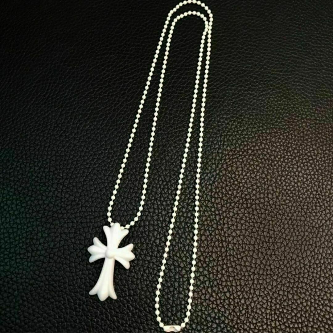 【大人気‼︎】十字架 ラバー クロス ネックレス ユニセックス ホワイト メンズのアクセサリー(ネックレス)の商品写真