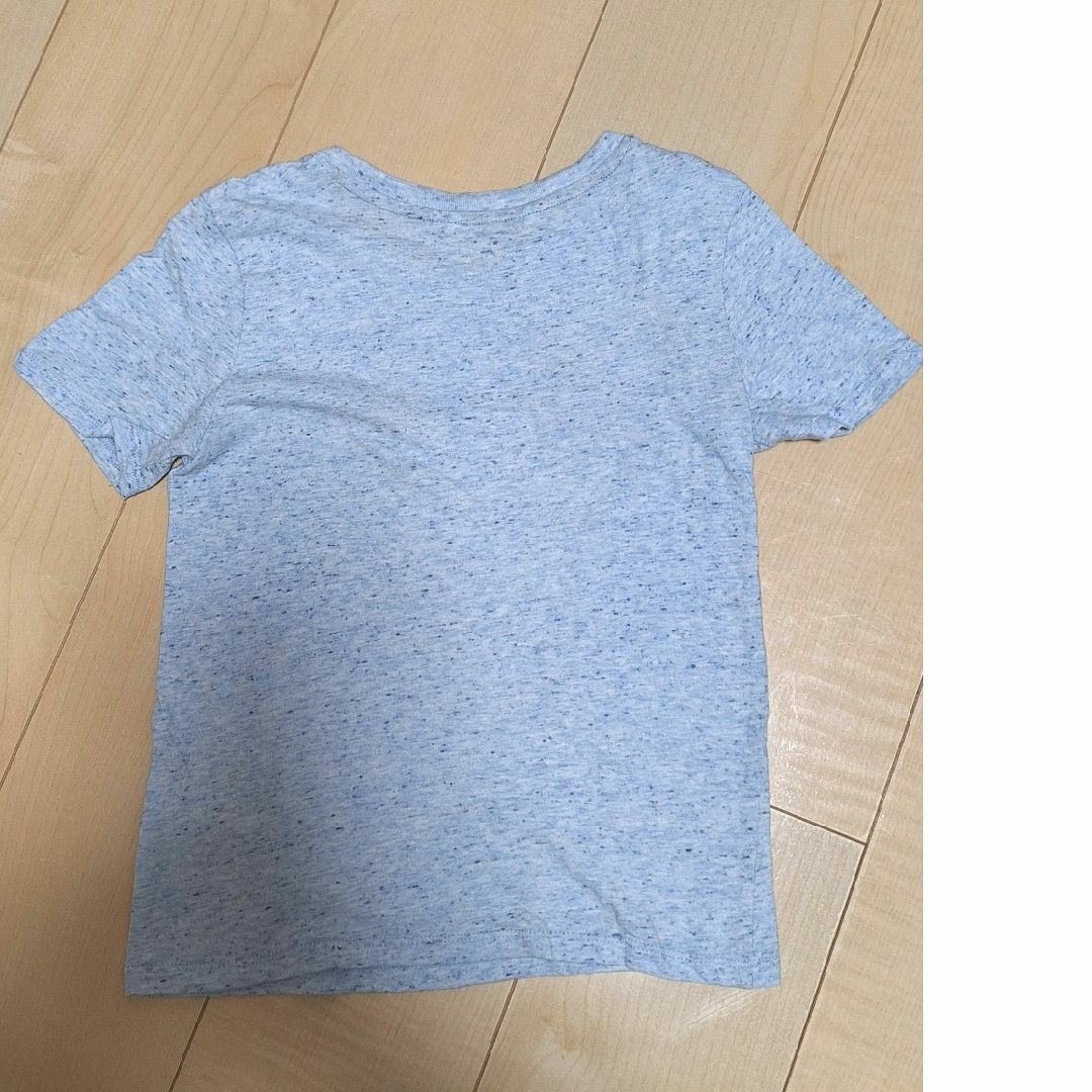 H&M(エイチアンドエム)の2枚セット　H&M 6~8歳　半袖Tシャツ/TK 130サイズ　半袖Tシャツ キッズ/ベビー/マタニティのキッズ服男の子用(90cm~)(Tシャツ/カットソー)の商品写真