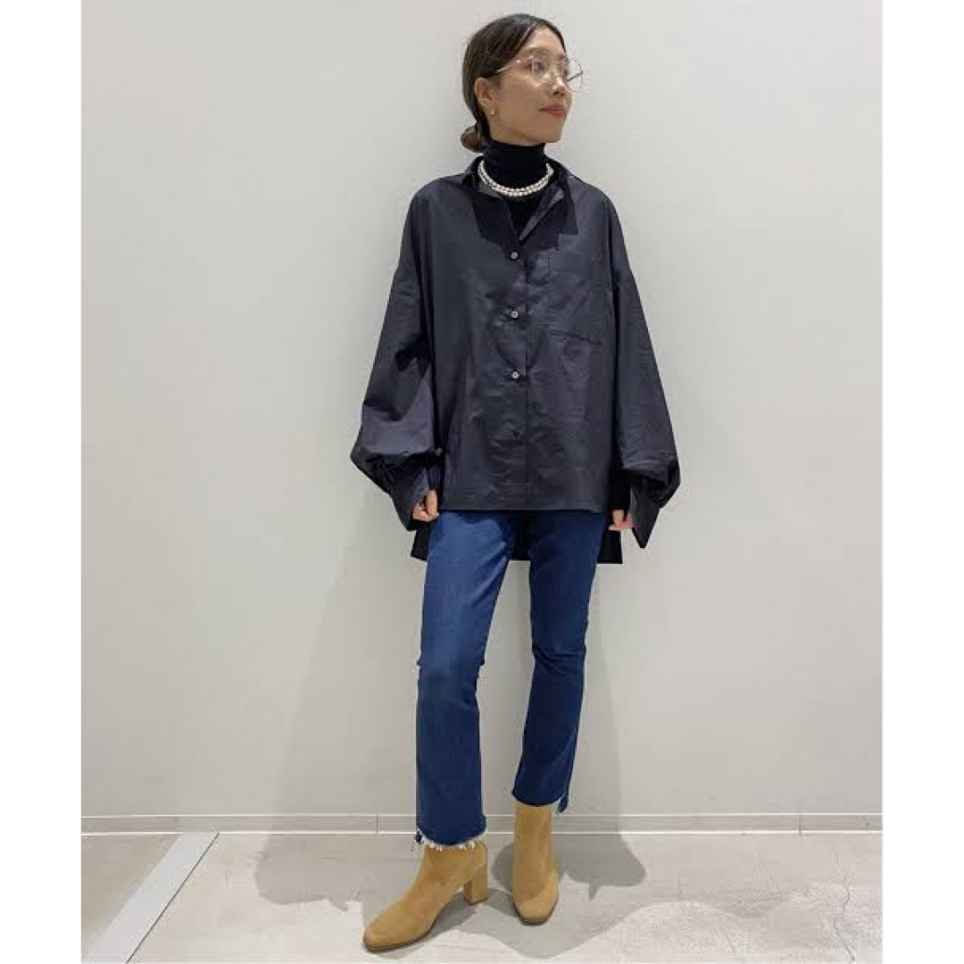 L'Appartement DEUXIEME CLASSE(アパルトモンドゥーズィエムクラス)の【未使用】L'Appartement volume sleeve シャツ レディースのトップス(シャツ/ブラウス(長袖/七分))の商品写真