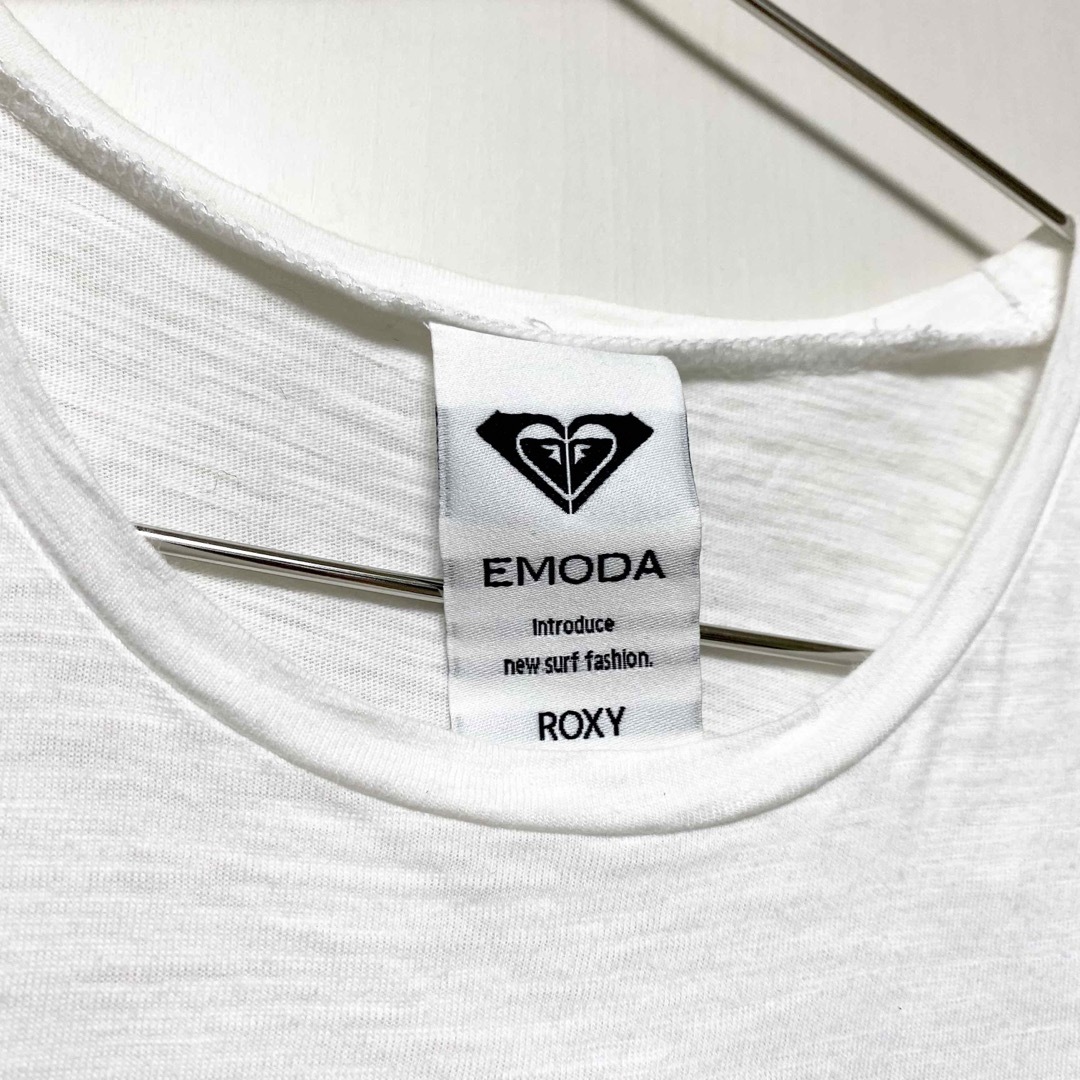 EMODA(エモダ)のEMODA ROXY　タンクトップ　ホワイト　白　レディース レディースのトップス(タンクトップ)の商品写真