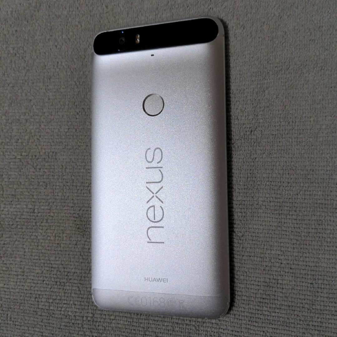 Google Nexus(グーグルネクサス)のジャンク Nexus 6P Silver 32GB SIMフリー カスタムROM スマホ/家電/カメラのスマートフォン/携帯電話(スマートフォン本体)の商品写真