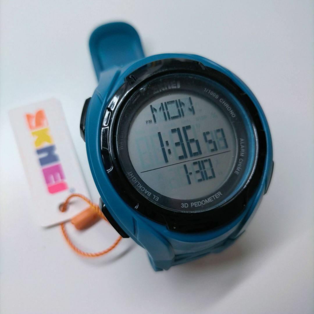 50m防水 万歩計 スポーツウォッチ デジタル腕時計 カロリー ブルー青R メンズの時計(腕時計(デジタル))の商品写真