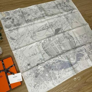 エルメス(Hermes)の新品　新作　HERMES　カレ90　エルメスフラッグシップ　シルクスカーフ(バンダナ/スカーフ)