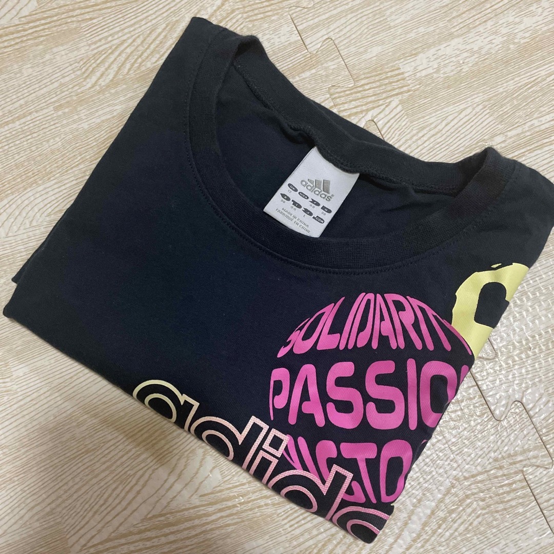 adidas(アディダス)のadidas レディースtシャツ L レディースのトップス(Tシャツ(半袖/袖なし))の商品写真