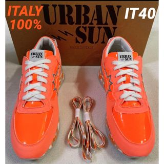 アーバンサン(URBAN SUN)のデッドストック‼️【新品】URBAN SUN ネオンオレンジ  40(スニーカー)