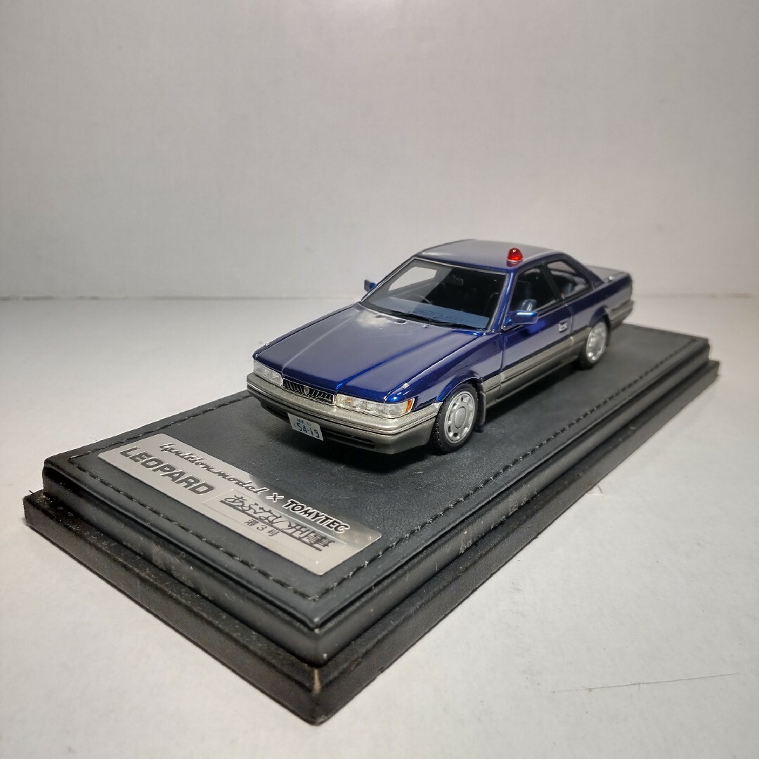 Tommy Tech(トミーテック)の日産 レパード 港3号(紺) イグニッションモデル トミーテック 1/43 エンタメ/ホビーのおもちゃ/ぬいぐるみ(ミニカー)の商品写真