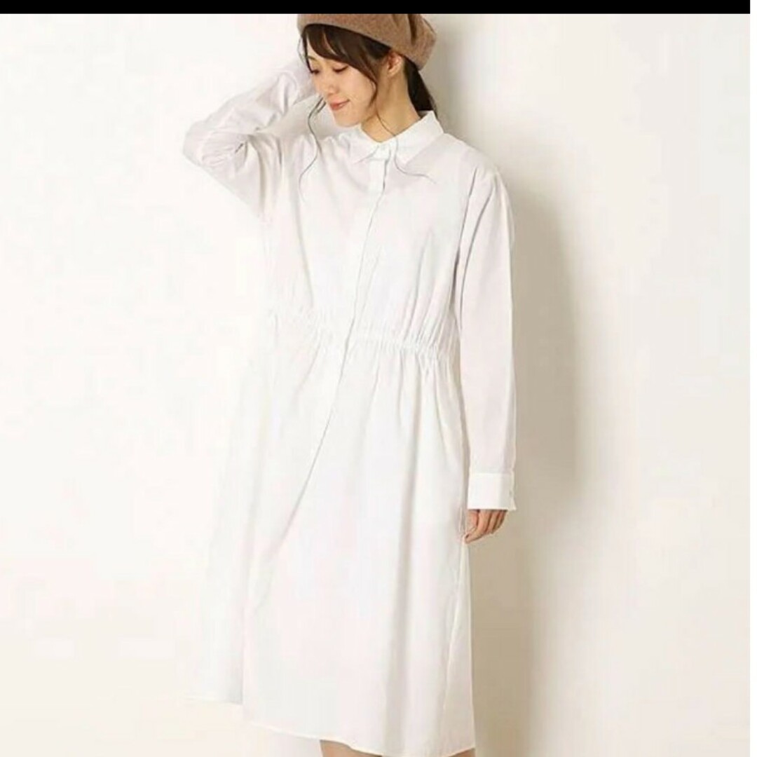 FRED PERRY(フレッドペリー)のFRED PERRY Back Pleated Shirt Dress レディースのワンピース(ひざ丈ワンピース)の商品写真