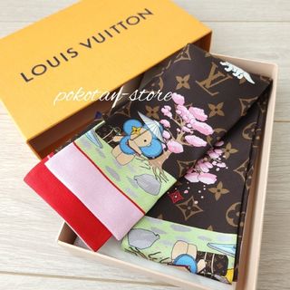 ルイヴィトン(LOUIS VUITTON)の未使用【ルイヴィトン】バンドー・モノグラム ヴィヴィエンヌ　シルク　スカーフ(バンダナ/スカーフ)