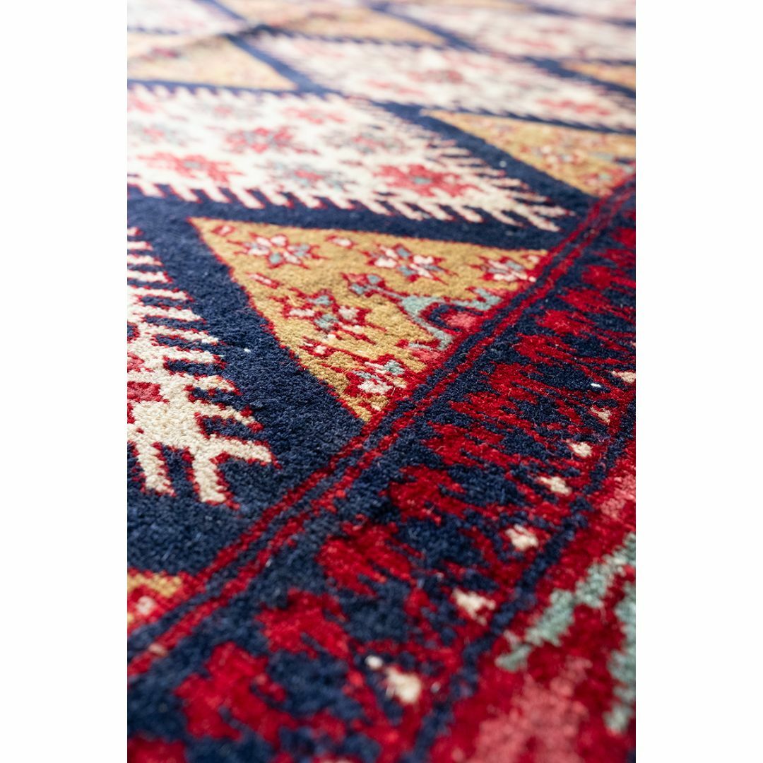 IDEE(イデー)の163 x 121cm　パキスタン絨毯 ラホール トライバルラグ 手織り 絨毯 インテリア/住まい/日用品のラグ/カーペット/マット(ラグ)の商品写真