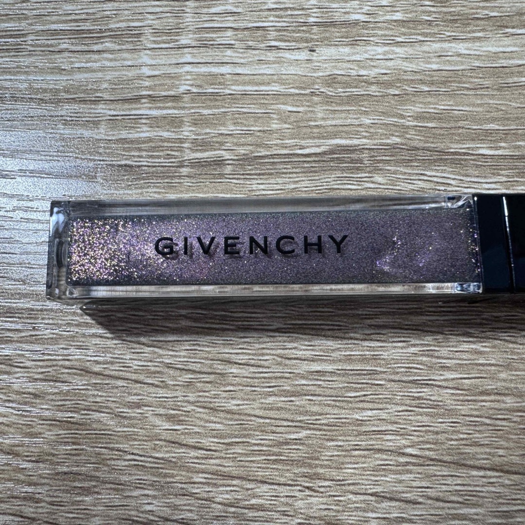 GIVENCHY(ジバンシィ)のGIVENCHY リップグロス 使用済み 状態良 ランテルディ コスメ/美容のベースメイク/化粧品(リップグロス)の商品写真