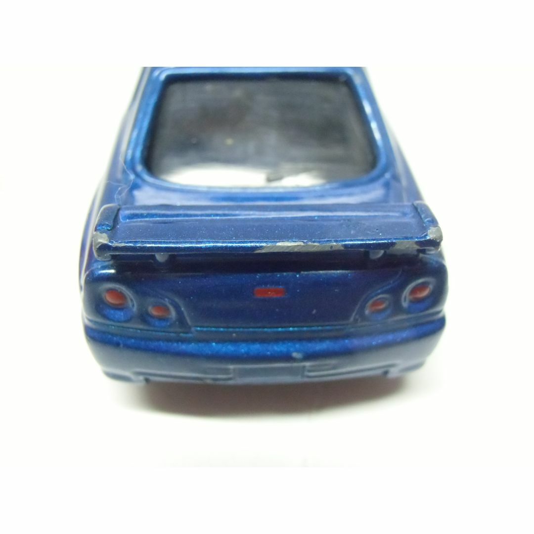 Takara Tomy(タカラトミー)のトミカ赤箱No.20　スカイラインGT-R（R-34）（中古品） エンタメ/ホビーのおもちゃ/ぬいぐるみ(ミニカー)の商品写真