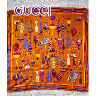 グッチ(Gucci)のGUCCI グッチ　シルク100% 大判スカーフ　オレンジカラー　花瓶柄(バンダナ/スカーフ)