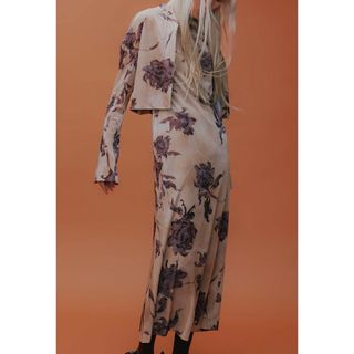 Ameri VINTAGE - Ameri VINTAGE DRY FLOWER VELOUR DRESS