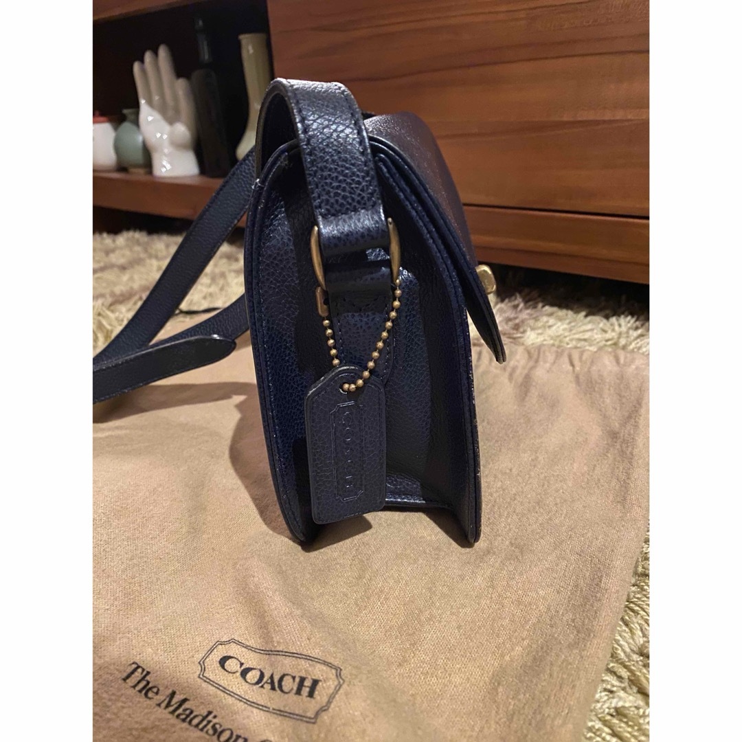 COACH(コーチ)の【希少】COACH オールドコーチ  ショルダーバッグ　イタリア製 レディースのバッグ(ショルダーバッグ)の商品写真