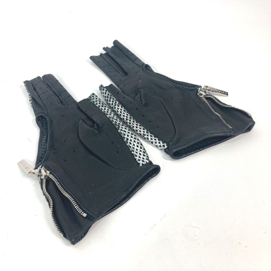 CHANEL(シャネル)のシャネル CHANEL フィンガーレス グローブ メッシュ 手袋 レザー ブラック レディースのファッション小物(手袋)の商品写真