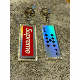 シュプリーム(Supreme)の9♠️ SUPREME  ホログラフィック トランプ　キーホルダー(キーホルダー)