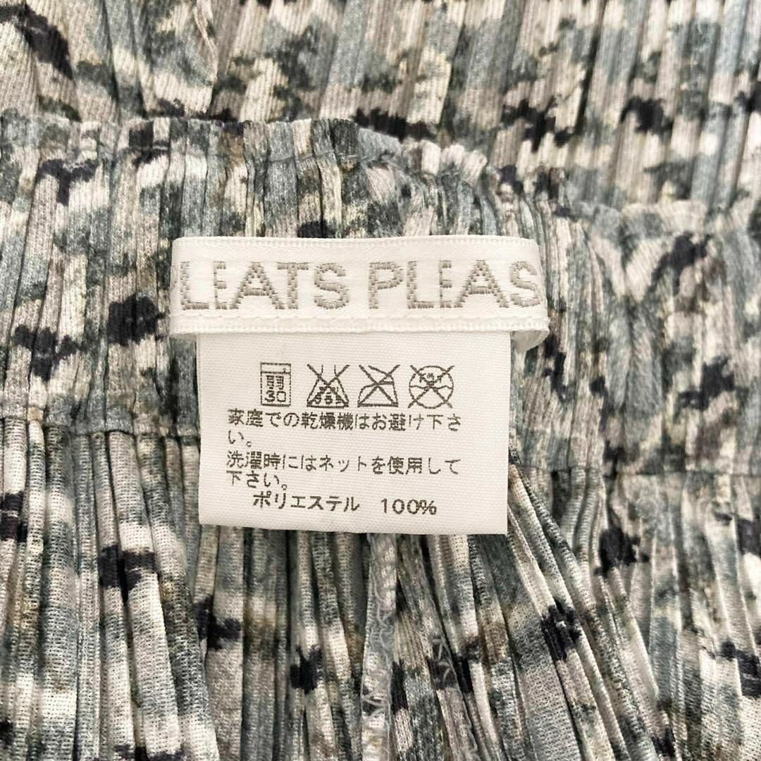 PLEATS PLEASE ISSEY MIYAKE(プリーツプリーズイッセイミヤケ)の極美品　プリーツプリーズ　ロングスカート　変形　モザイク　総柄　3　日本製 レディースのスカート(ロングスカート)の商品写真