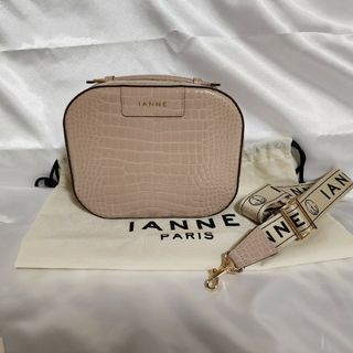 イアンヌ(IANNE)のIANNEシュペット グレッタイブニングサンド(ショルダーバッグ)