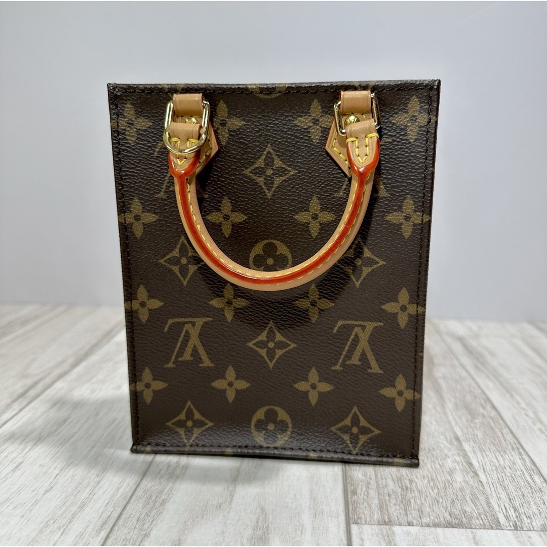 LOUIS VUITTON(ルイヴィトン)の定価26.4万/35%off☆ルイヴィトン モノグラムプティット・サックプラ レディースのバッグ(ハンドバッグ)の商品写真