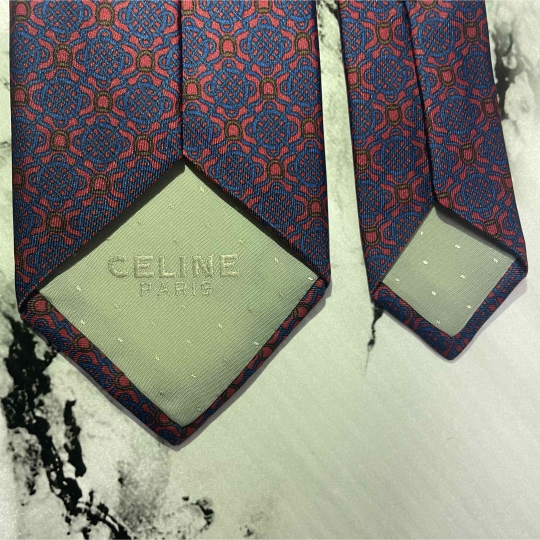 celine(セリーヌ)の【 マカダム】271 CELINE セリーヌ　ネクタイ　ネイビー　シルク100 メンズのファッション小物(ネクタイ)の商品写真