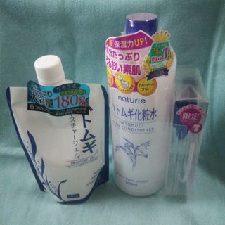 ナチュリエ(naturie)の500mL ハトムギ化粧水【ナチュリエ】トリガースプレー付き ジェル(その他)