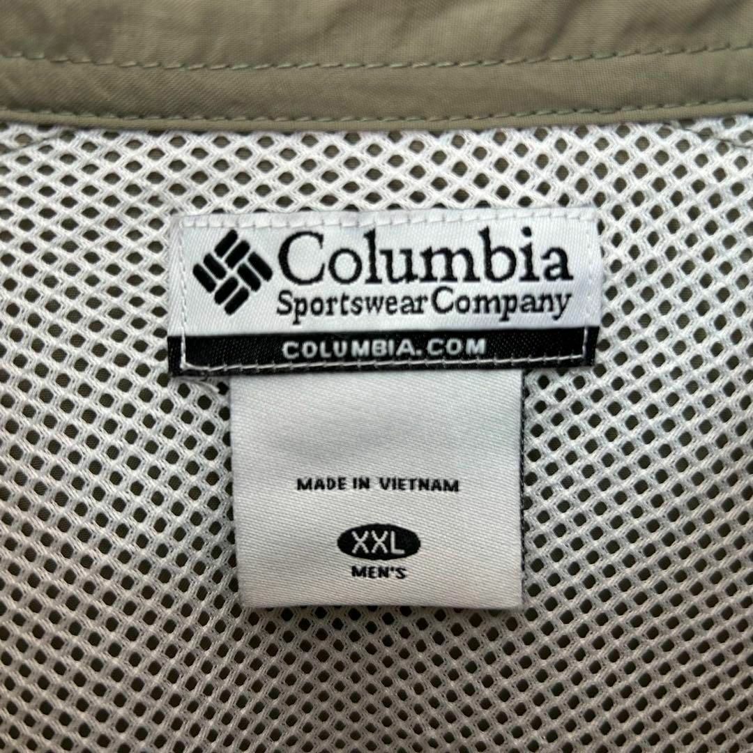 Columbia(コロンビア)のコロンビア ロゴタグ 刺繍企業ロゴ PFG 半袖アウトドアシャツ ベージュXXL メンズのトップス(シャツ)の商品写真