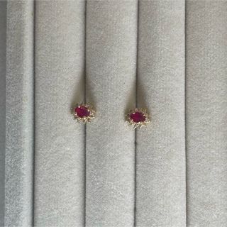 リラ(Lilas)のLilas リラ オーバルキセキダイヤピアス ルビー 18金(ピアス)