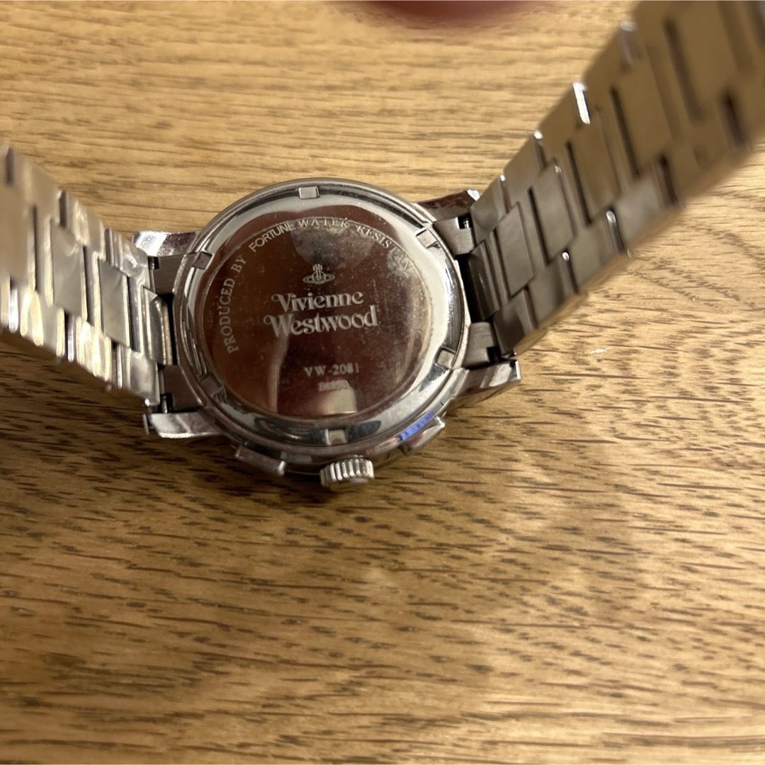 Vivienne Westwood(ヴィヴィアンウエストウッド)のヴィヴィアンウエストウッド KISS ME ONCE メンズ腕時計 メンズの時計(腕時計(アナログ))の商品写真
