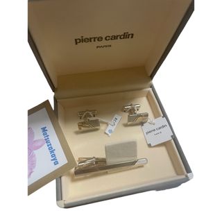 未使用　Pierre Cardin カフス　ネクタイピン　セット　箱付き