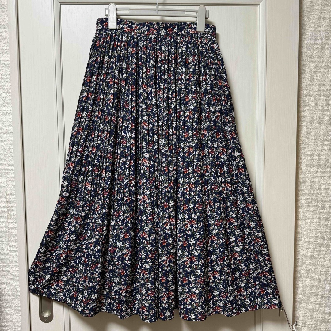 anyFAM(エニィファム)のオンワード樫山 any FAM エニーファム 花柄 ロングスカート レディースのスカート(ロングスカート)の商品写真