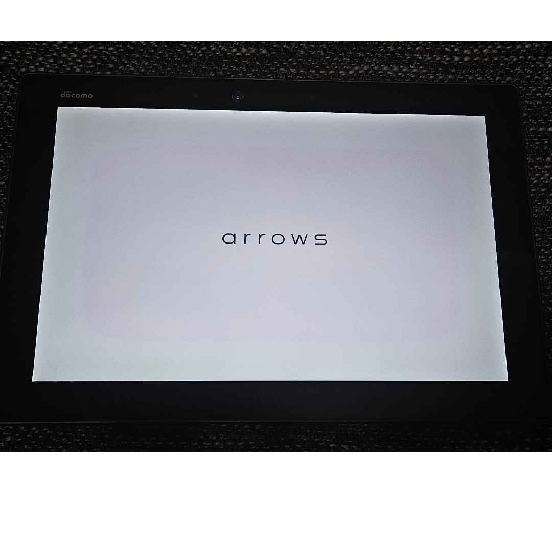 arrows(アローズ)のFUJITSU arrows Tab F-02K Black ジャンク品 スマホ/家電/カメラのPC/タブレット(タブレット)の商品写真