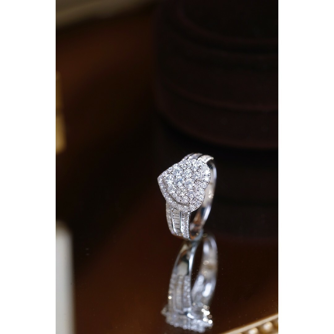 ハート形　天然ダイヤモンドリングk18 レディースのアクセサリー(リング(指輪))の商品写真