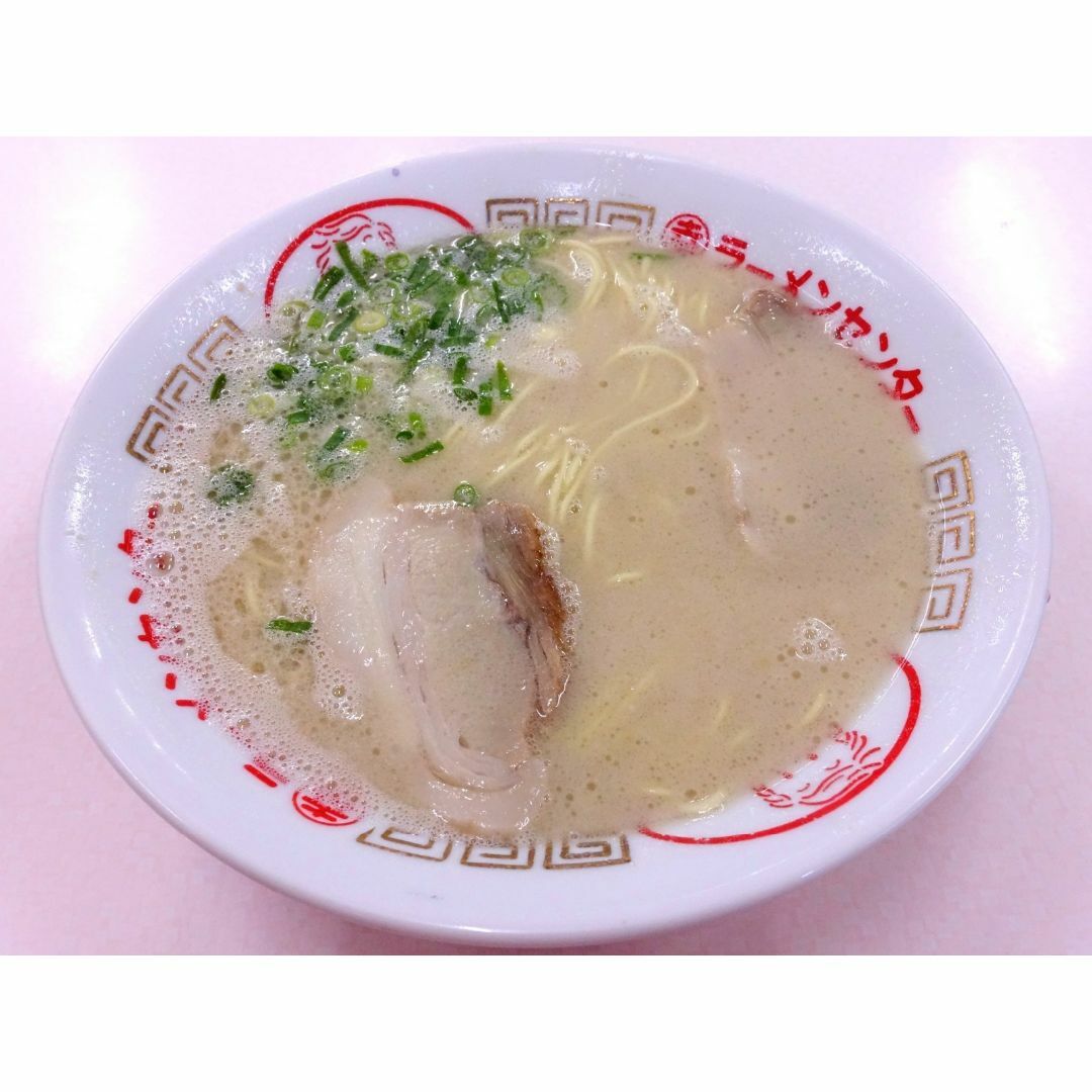 NEW 　丸幸ラーメンセンター　久留米豚骨　棒状 ラーメン　人気 食品/飲料/酒の食品(麺類)の商品写真
