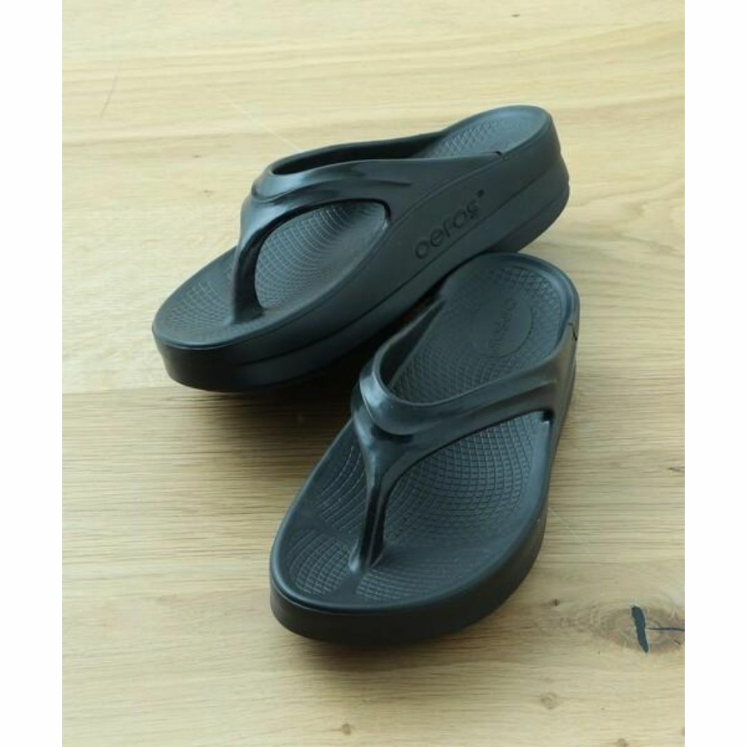 OOFOS(ウーフォス)のOOFOS OOmega EXCLUSIVE 26cm ノマド ウーフォス 厚底 メンズの靴/シューズ(サンダル)の商品写真