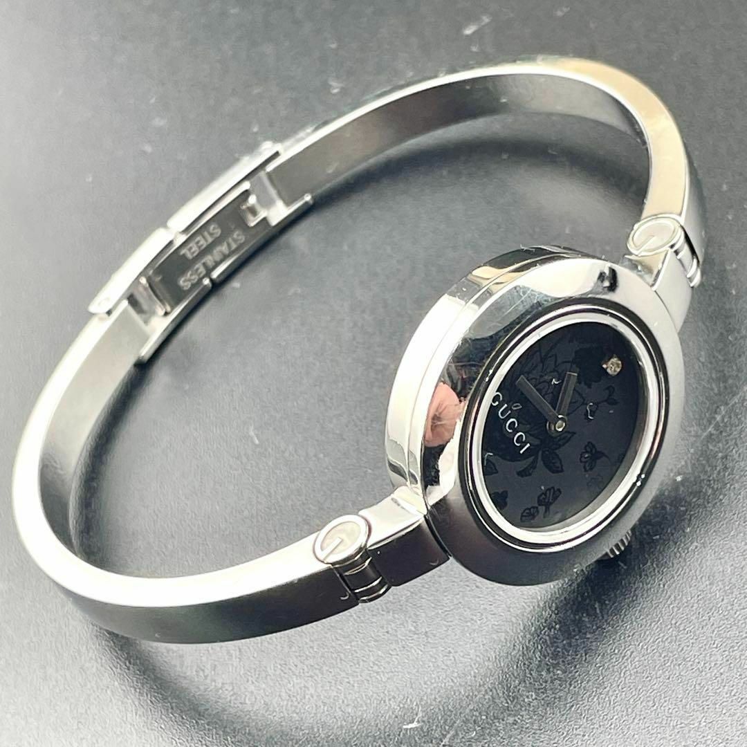 Gucci(グッチ)のc554【グッチ】ワンスター 1P 花柄 バングル アーマーブレス ウォッチ時計 レディースのファッション小物(腕時計)の商品写真