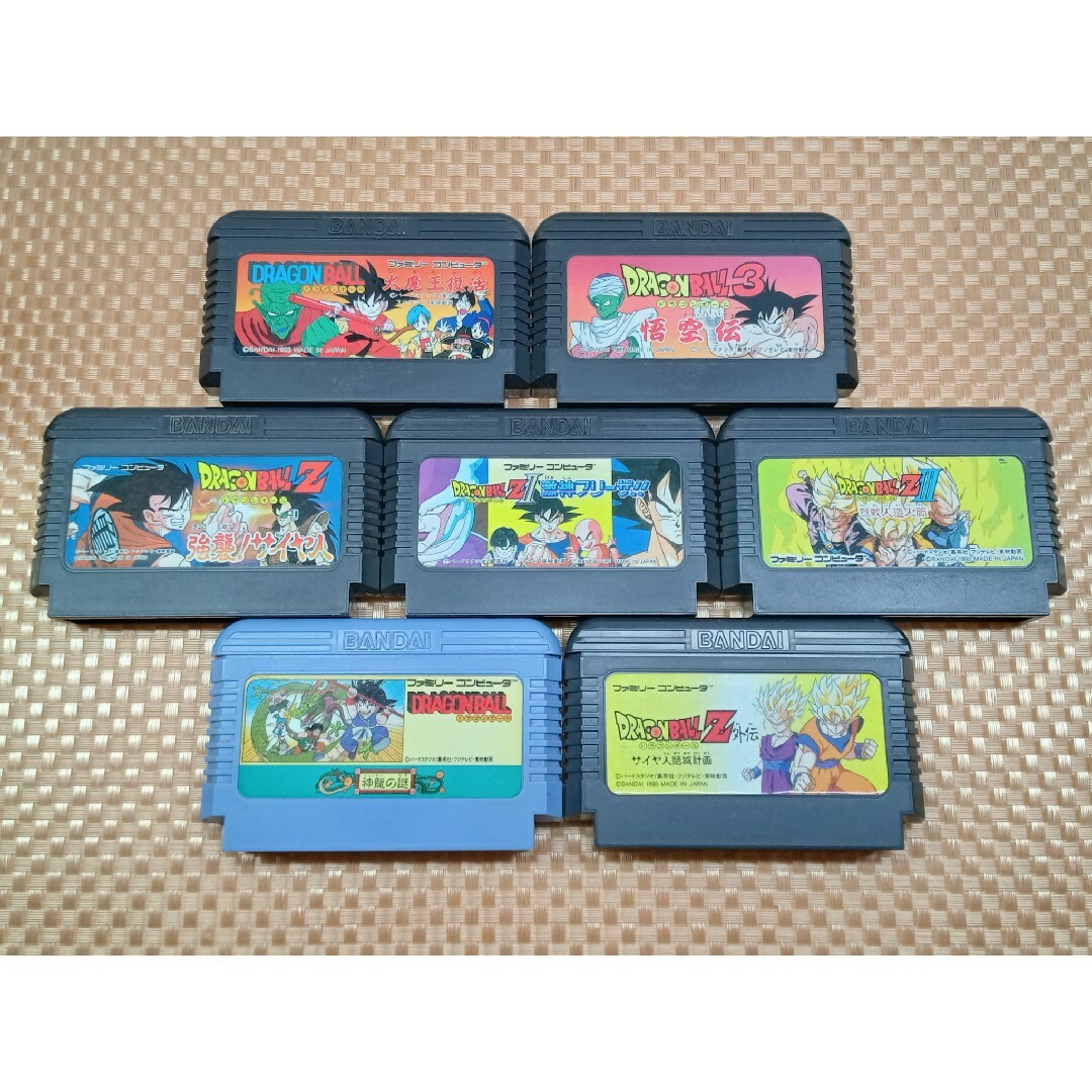 BANDAI(バンダイ)のファミコン　ドラゴンボール　7本セット エンタメ/ホビーのゲームソフト/ゲーム機本体(家庭用ゲームソフト)の商品写真