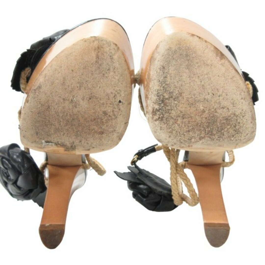 LOUIS VUITTON(ルイヴィトン)のルイヴィトン フラワーコサージュサンダル ノワール 34 21.5㎝ IBO50 レディースの靴/シューズ(サンダル)の商品写真