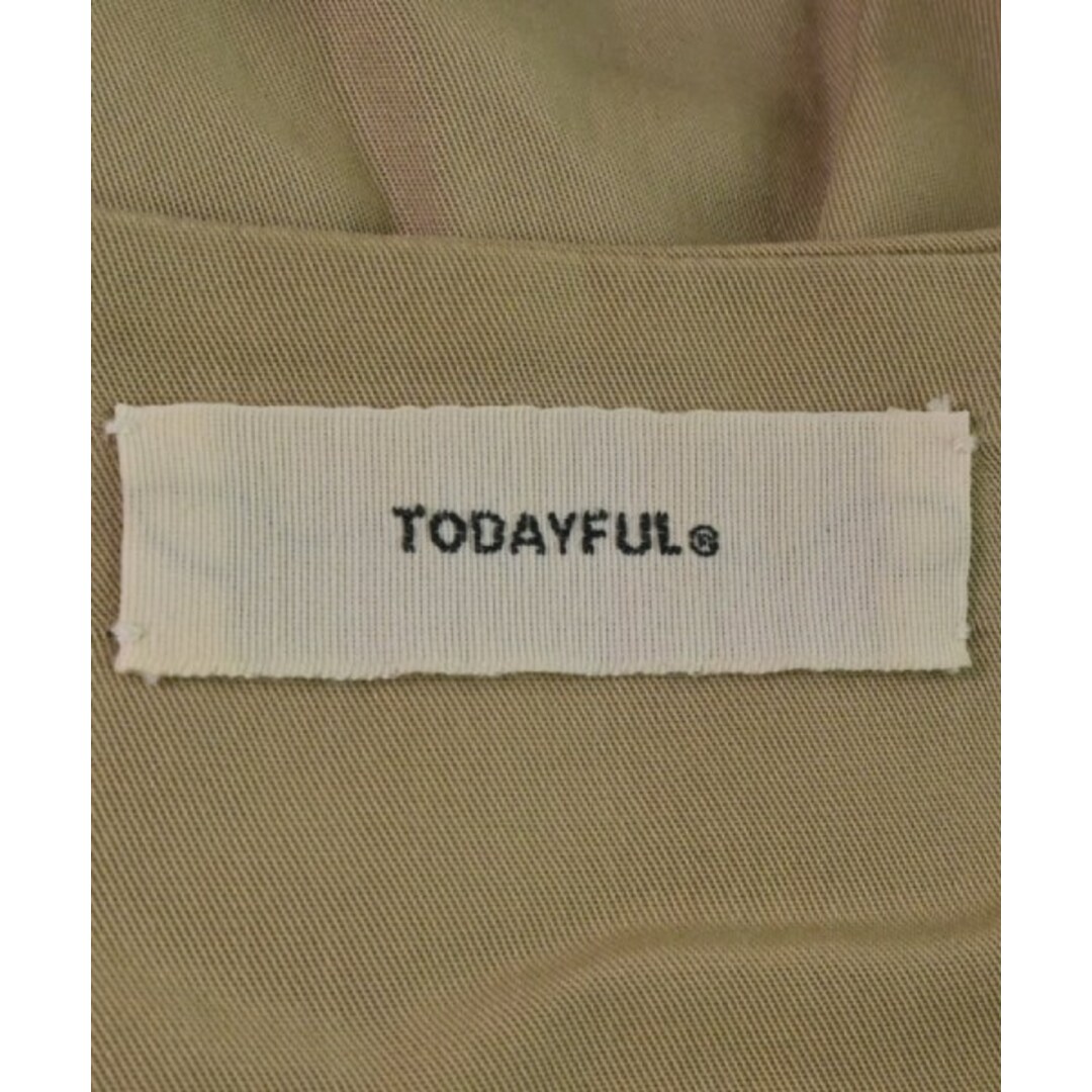 TODAYFUL(トゥデイフル)のTODAYFUL トゥデイフル カジュアルシャツ F ベージュ 【古着】【中古】 レディースのトップス(シャツ/ブラウス(長袖/七分))の商品写真