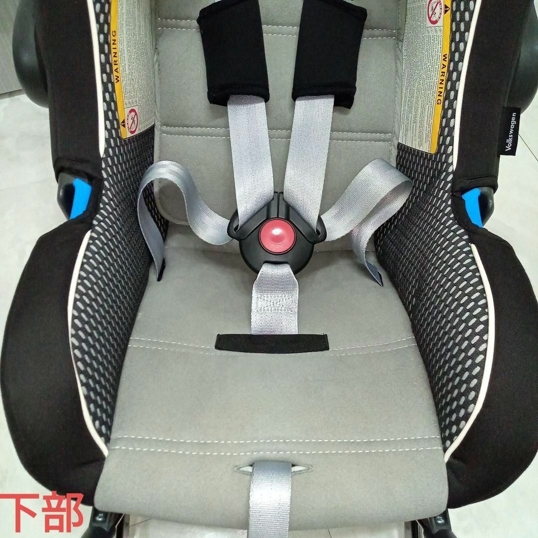 Volkswagen - 極美品♡【フォルクスワーゲン】 純正チャイルドシート Volkswagen - 極美品♡【フォルクスワーゲン】 純正チャイルドシート