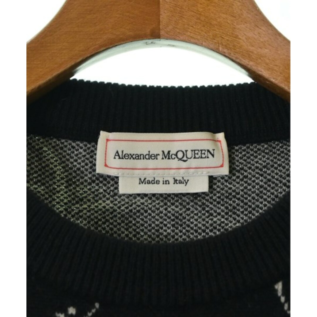 Alexander McQueen(アレキサンダーマックイーン)のALEXANDER MCQUEEN ニット・セーター S 黒x白(総柄) 【古着】【中古】 メンズのトップス(ニット/セーター)の商品写真