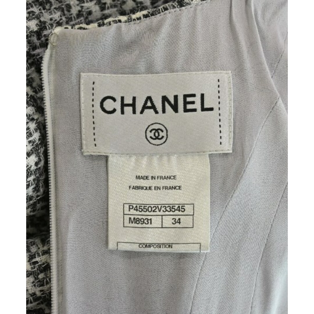 CHANEL(シャネル)のCHANEL シャネル ワンピース 34(XXS位) 白xグレー(総柄) 【古着】【中古】 レディースのワンピース(ひざ丈ワンピース)の商品写真