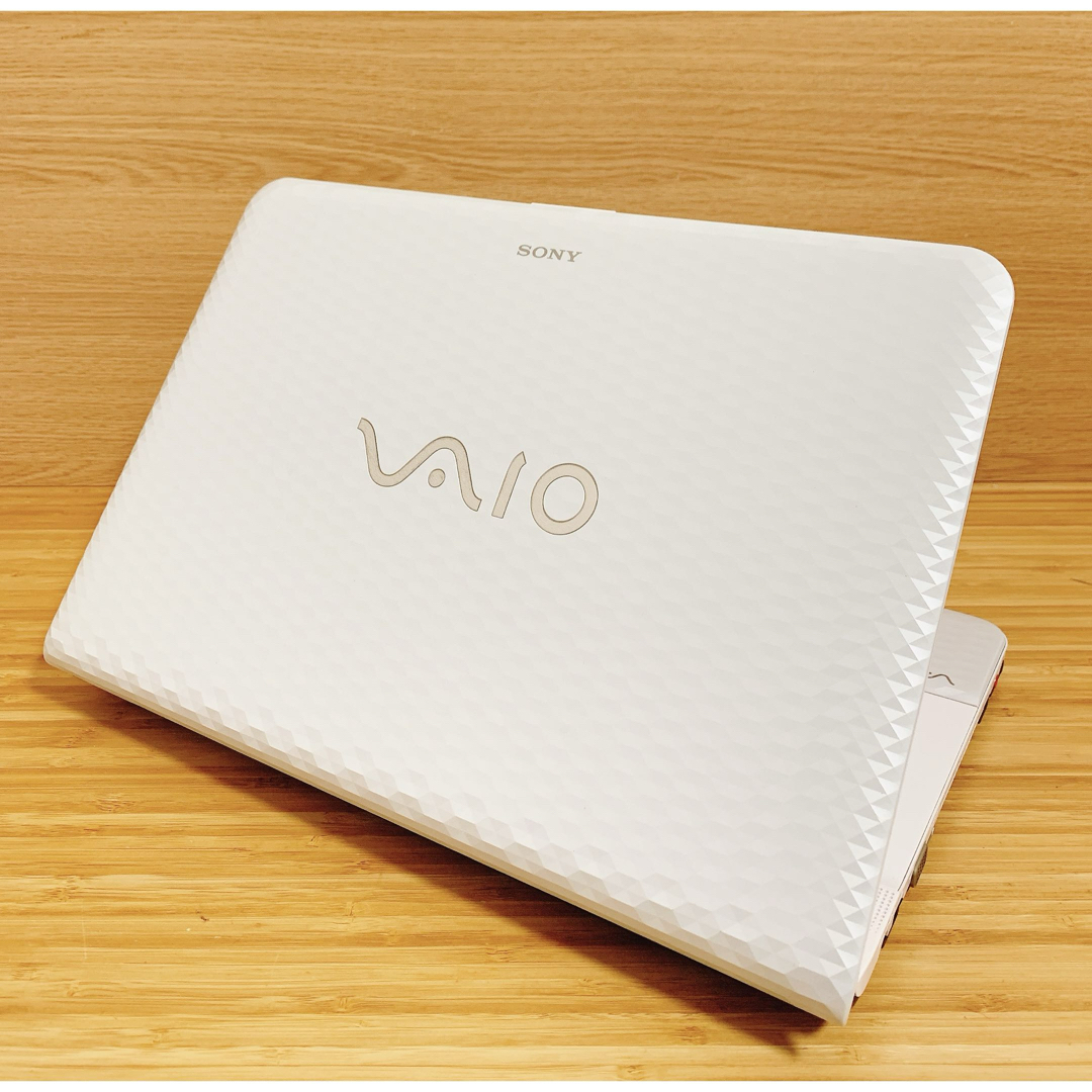 カメラ付PC✨ノートパソコン　人気のVAIO✨学生・社会人向け✨可愛い✨美品 スマホ/家電/カメラのPC/タブレット(ノートPC)の商品写真