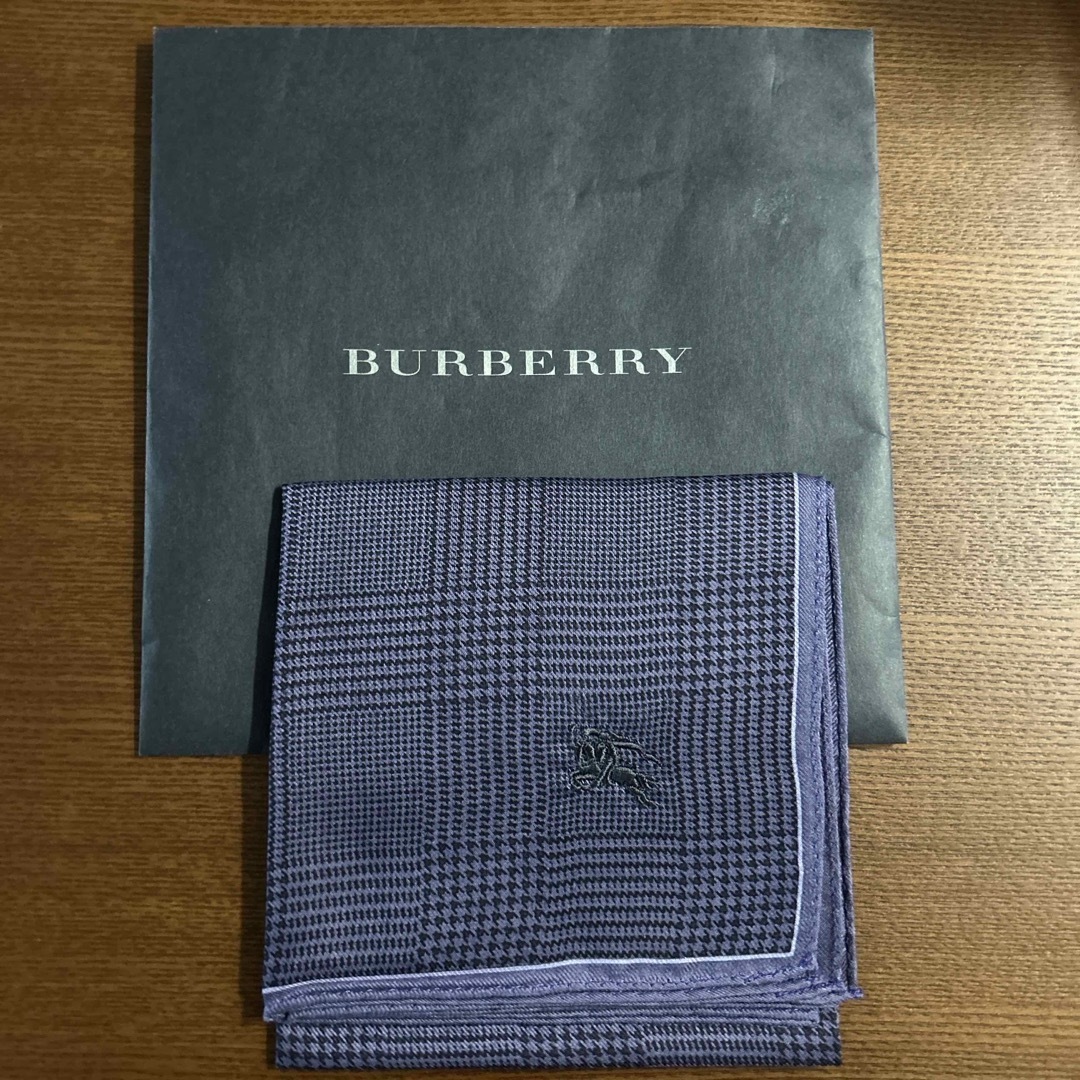 BURBERRY(バーバリー)のバーバリー　ハンカチ レディースのファッション小物(ハンカチ)の商品写真