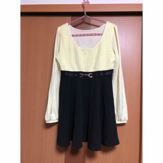 セシルマクビー(CECIL McBEE)の★美品！！セシルマクビーのトップス★(カットソー(長袖/七分))