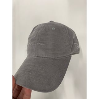 ニューエラー(NEW ERA)のニューエラ  筆記体ロゴ　マイクロコーデュロイ　9THIRTY キャップ(キャップ)