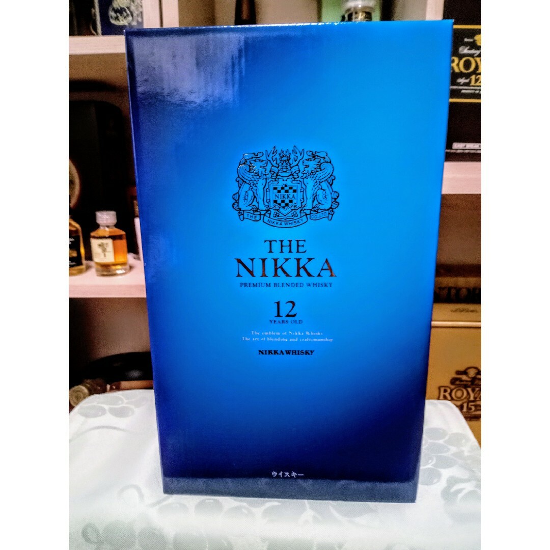 ニッカウヰスキー(ニッカウイスキー)のザ.ニッカ１２年700ｍｌ 食品/飲料/酒の酒(ウイスキー)の商品写真